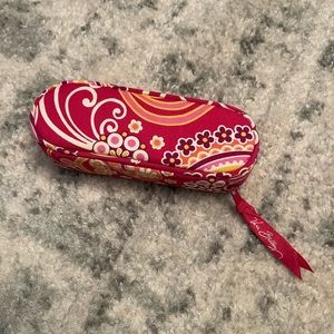 Vera Bradley Glasses Case in patternRaspberry Fizz